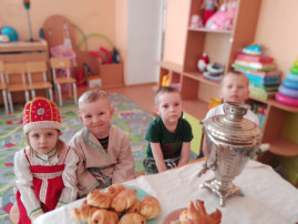 Праздник "Жаворонки" Праздник "Жаворонки".
